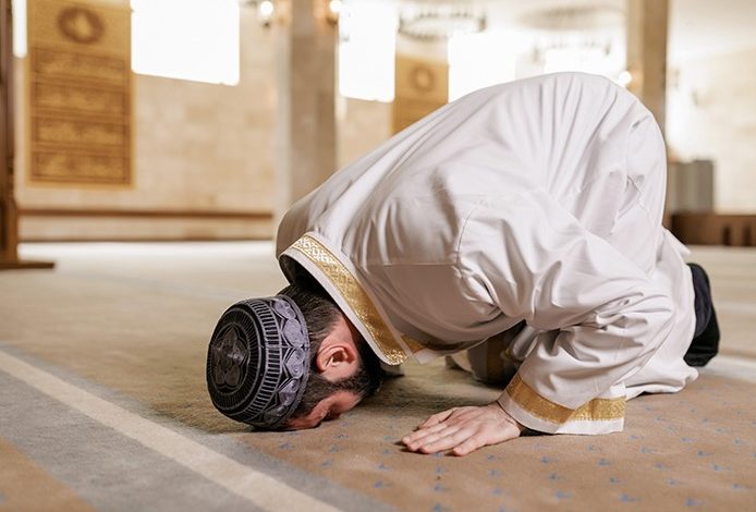 Memperbanyak Shalawat pada Malam dan Hari Jum’at