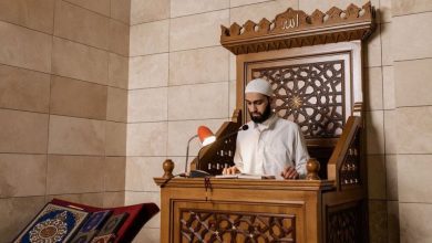 Hukum Khatib Jum’at Live TikTok